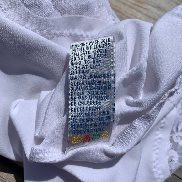 Y2K 90s Ricki's Camisole White Lace Trim Capsule Tank Top - Picture 8 of 11